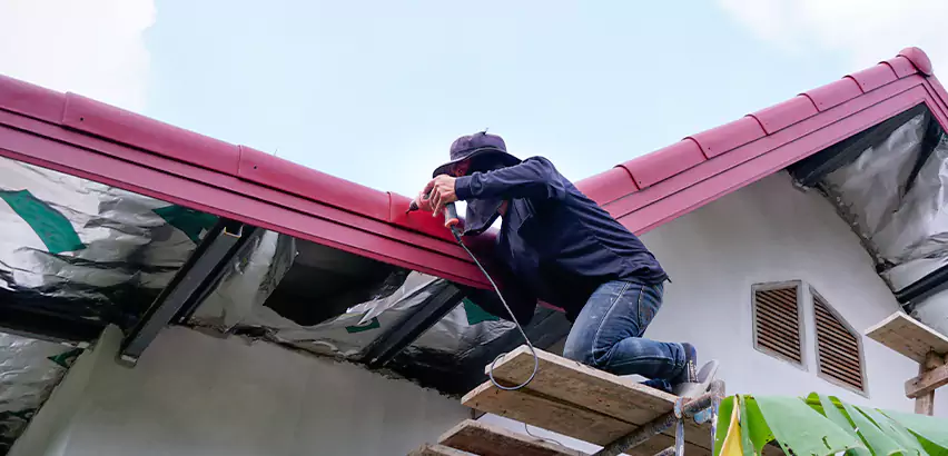 Rain Gutter Repair in Niles
