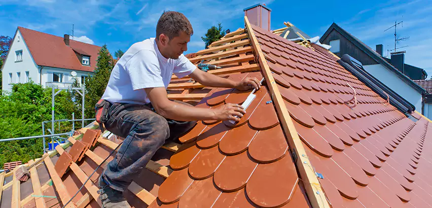 Broken and Cracked Tile Repair in Niles